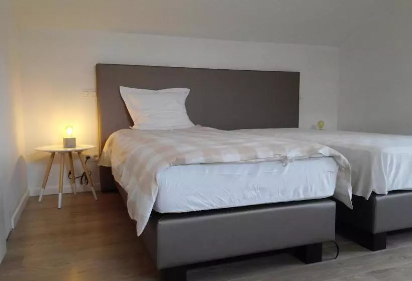 Pluimpapaver Hotel & Glamping