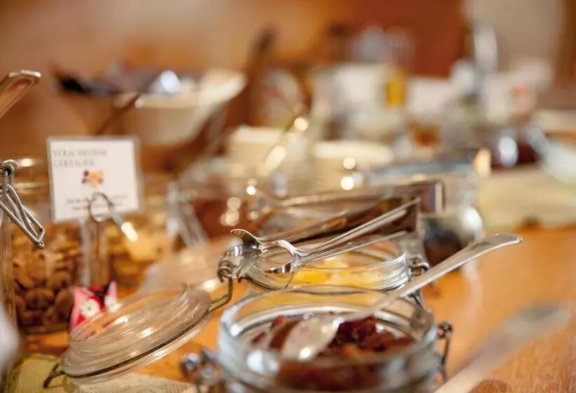 Hotelli Restaurant Teuschler Mogg Bad Waltersdorf Inklusiv Genusscard