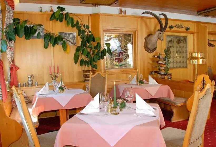 Hotelli Schwarzer Adler