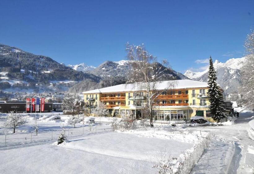 בית מלון כפרי Vitalquelle Montafon