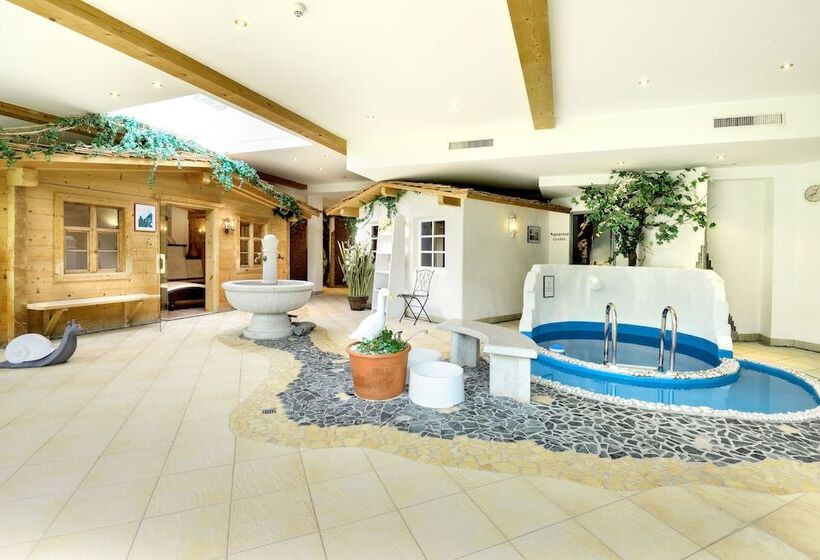 בית מלון כפרי Vitalquelle Montafon