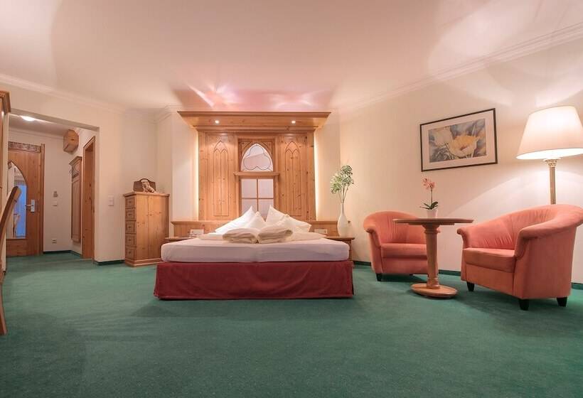 בית מלון כפרי Vitalquelle Montafon