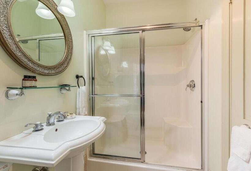 Bed and Breakfast The Londonderry Inn