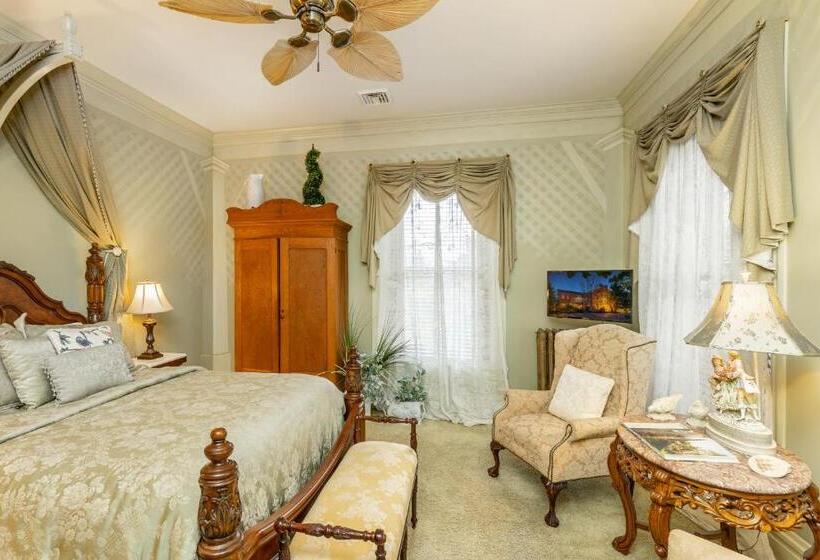 Bed and Breakfast The Londonderry Inn