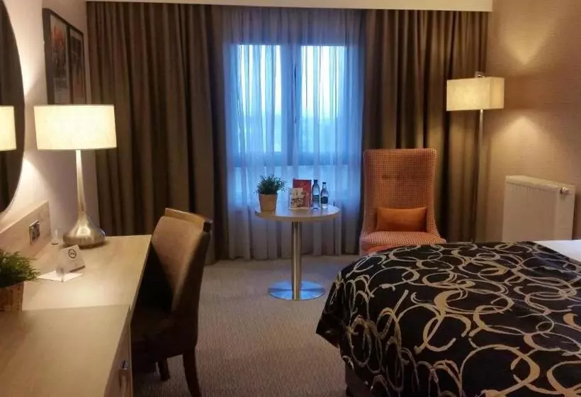 Clayton Hotel Leopardstown