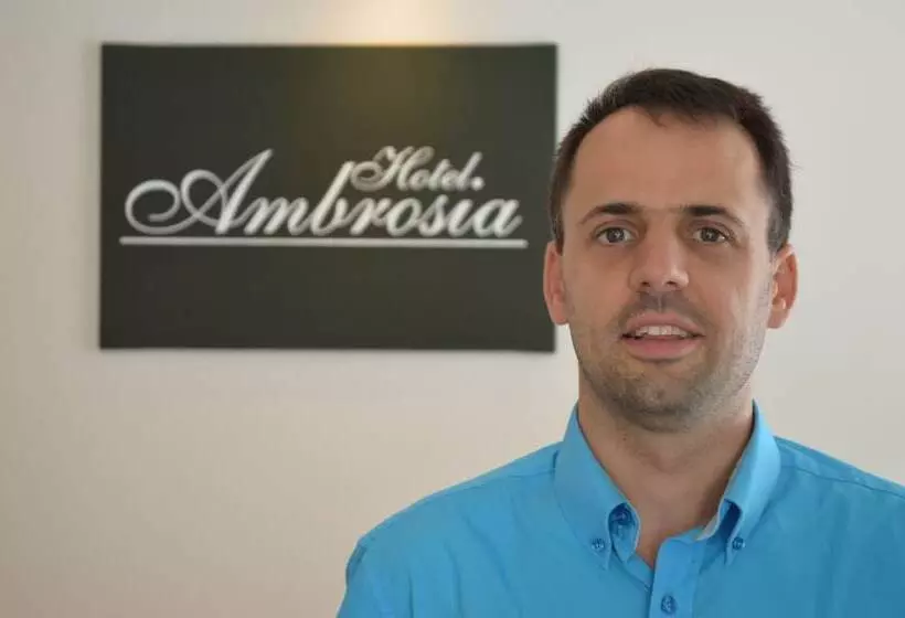 هتل Ambrosia