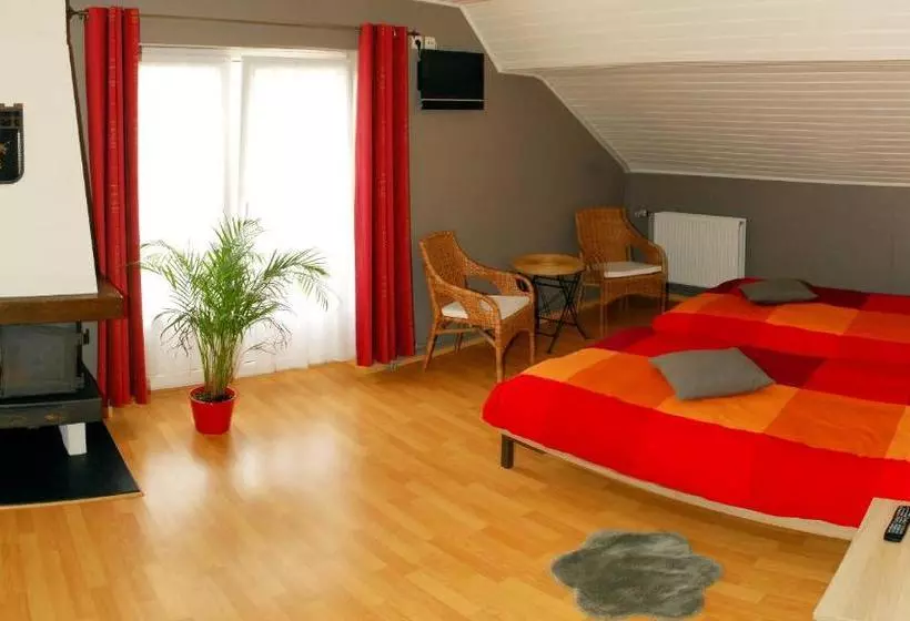 هتل Auberge Grill Le Freyr