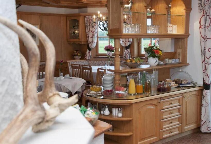 هتل Bloberger Hof