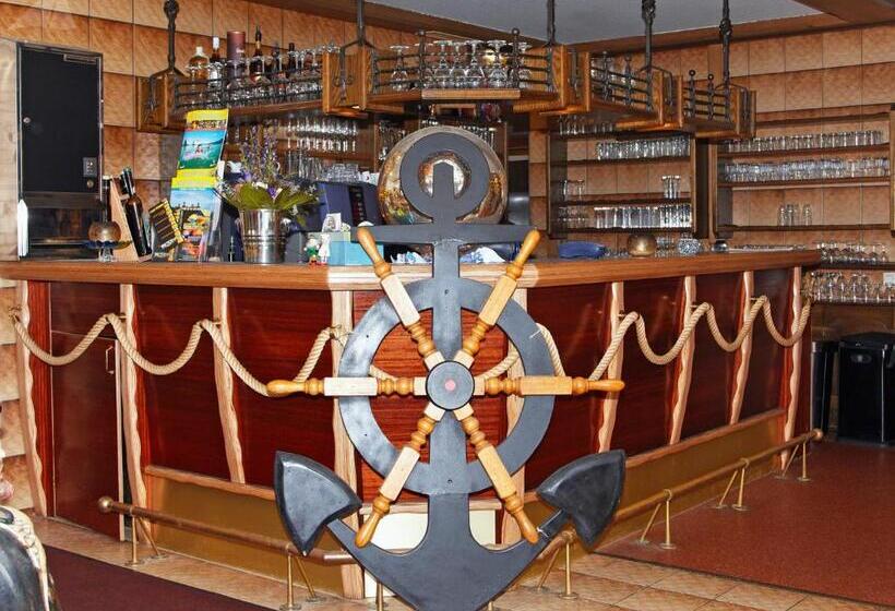 فندق Restaurant Veldener Traumschiff Direkt Am See In 2min Im Zentrum