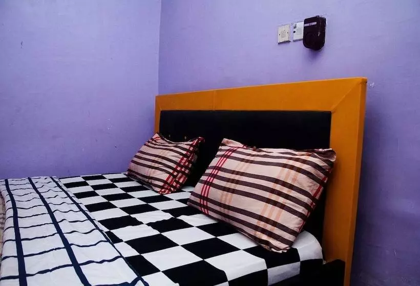 هتل Jade Guesthouse