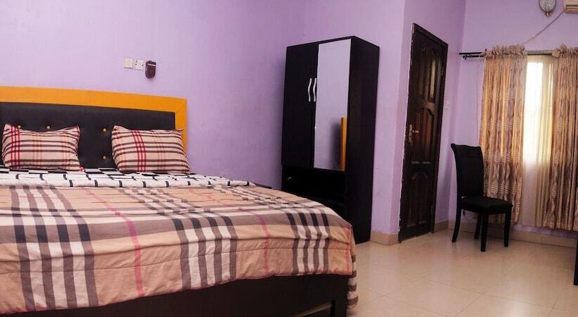 هتل Jade Guesthouse