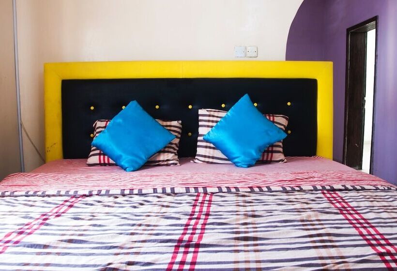 هتل Jade Guesthouse