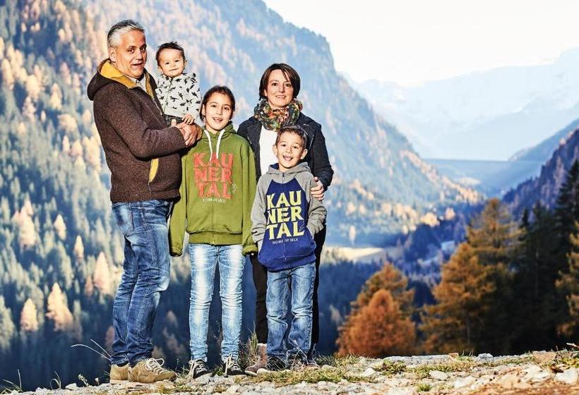 ホテル Kirchenwirt