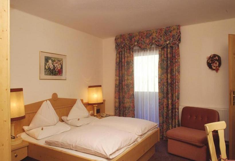 בית מלון כפרי Salzburger Hof