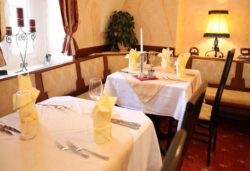 فندق Schlosswirt Ebenthal