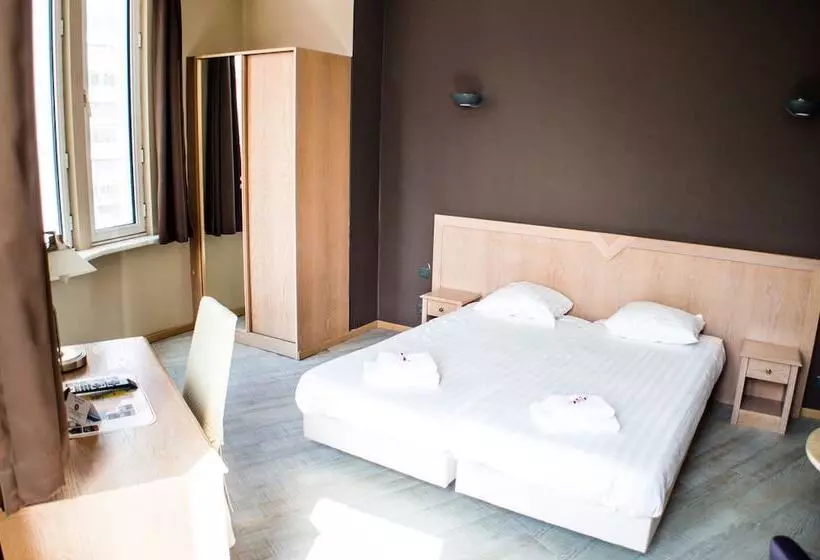 هتل Sleep & Go Blankenberge