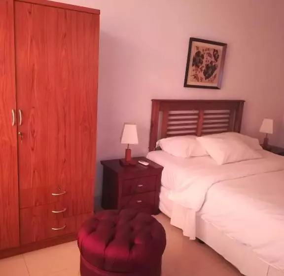 هتل Vivi Palace