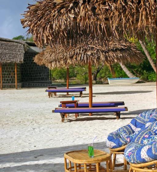 Hotel Moramora Village