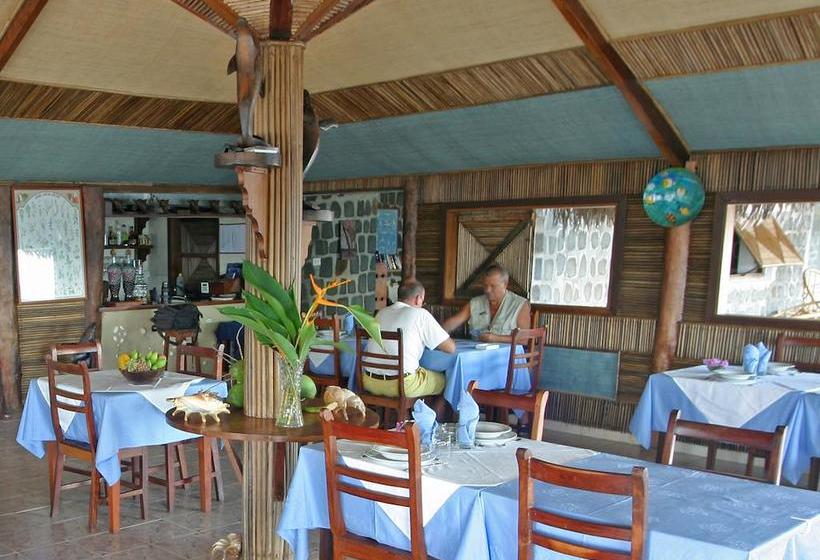 Hotel Moramora Village