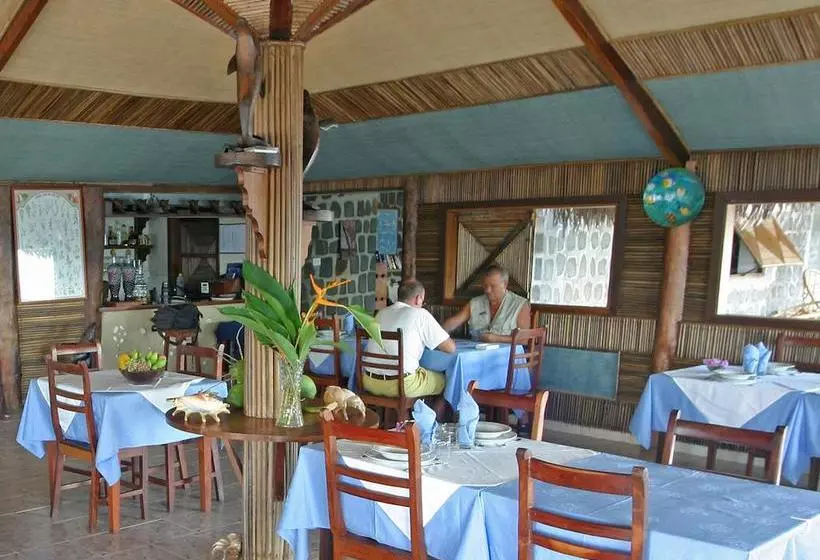 Hotel Moramora Village