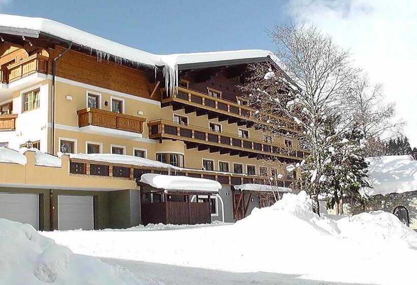Natur & Familienhotel Der Stieglerhof