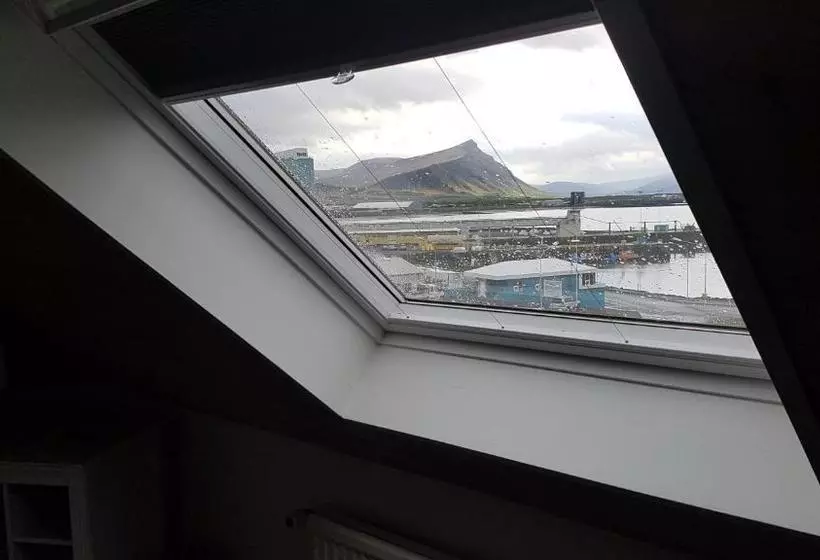 Akranes Hi Hostel - Staywest