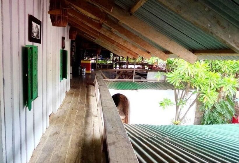 تختخواب و صبحانه Kepmandou Loungebar