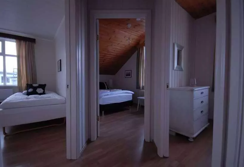 تختخواب و صبحانه Litlabýli Guesthouse