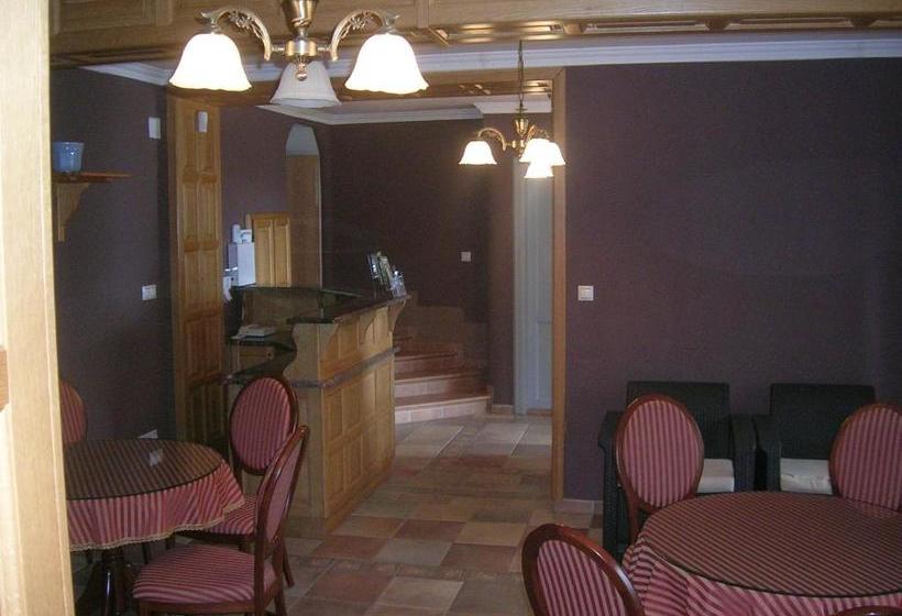 هتل Balatoni Panoráma Villa