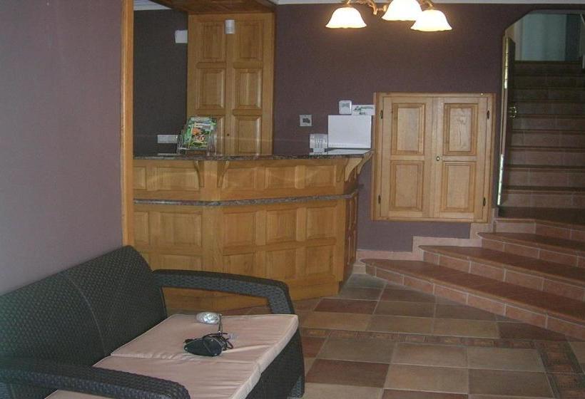 هتل Balatoni Panoráma Villa