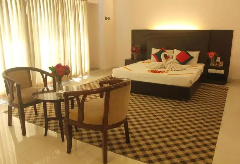 هتل Nirvana Inn