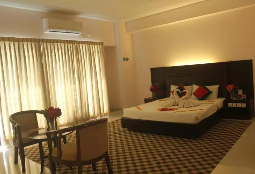 هتل Nirvana Inn