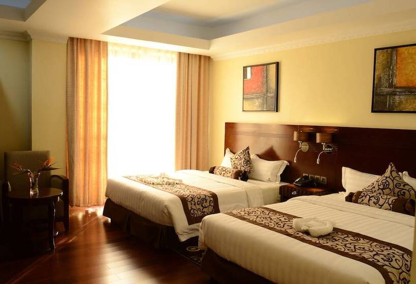 هتل The White Rhino