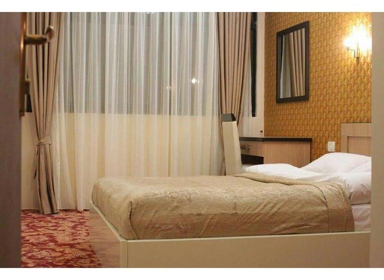 هتل Town Bed&breakfast