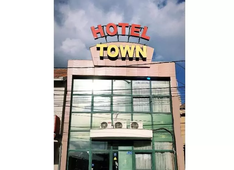 هتل Town Bed&breakfast