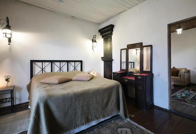 هتل Tufenkian Old Dilijan Complex