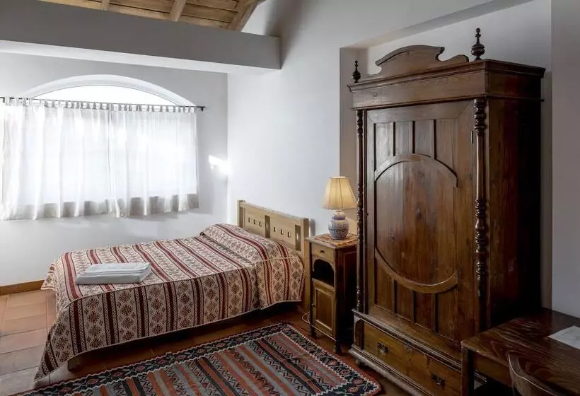 هتل Villa Ayghedzor