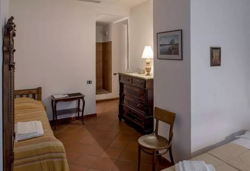 هتل Villa Ayghedzor