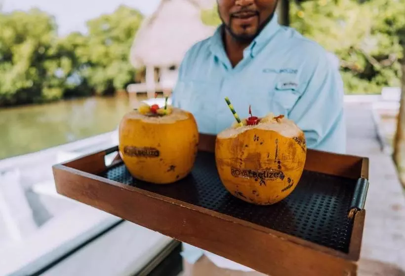 استراحتگاه Royal Belize