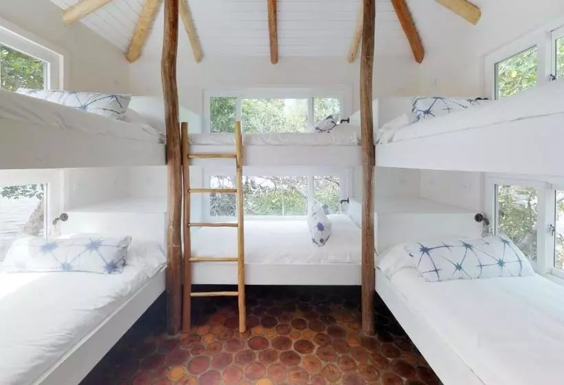 استراحتگاه Royal Belize