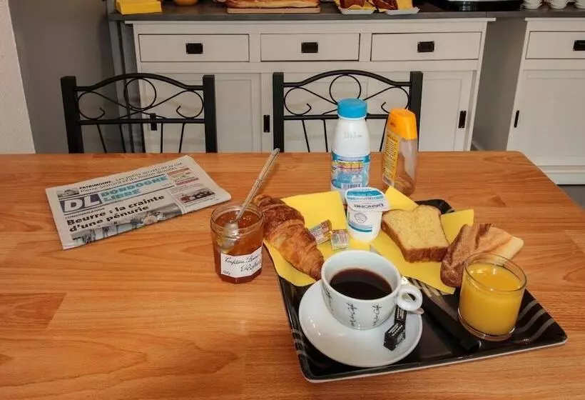 ホテル Hôtel Le 15