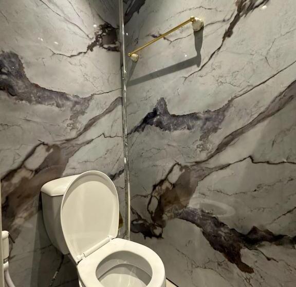 تختخواب و صبحانه Aladnan