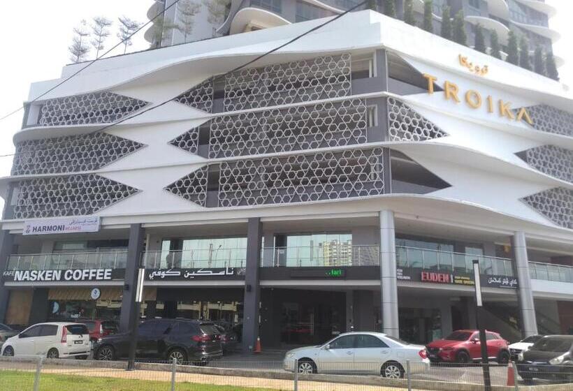 Golden Troika Kota Bharu   2 Bedrooms