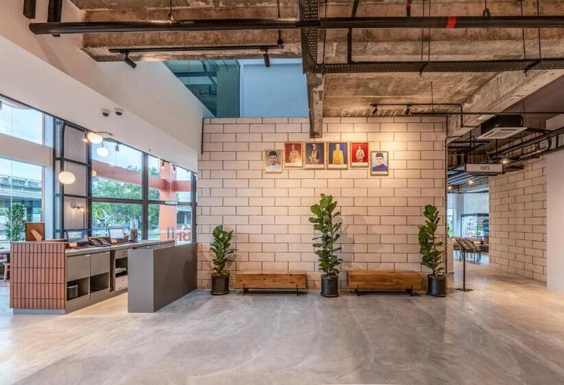 酒店 Brix Klia By Pinetree