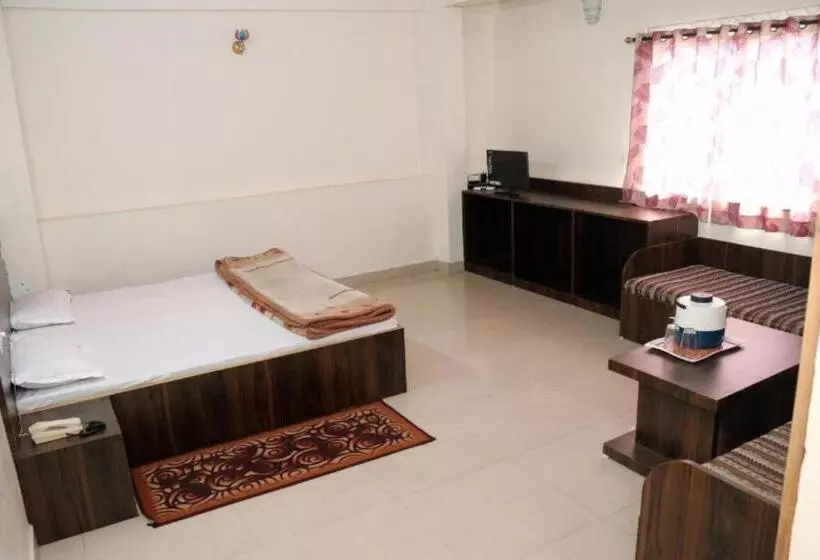 ホテル New Jain Residency Inn Madhya Pradesh