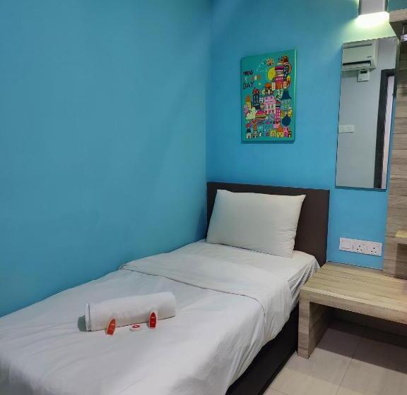 فندق Oyo 90848 Link Suite