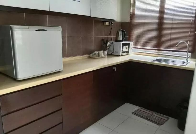 Hotelli Zamlan Gold Coast Morib Intl Resort   3 Rooms Apartment