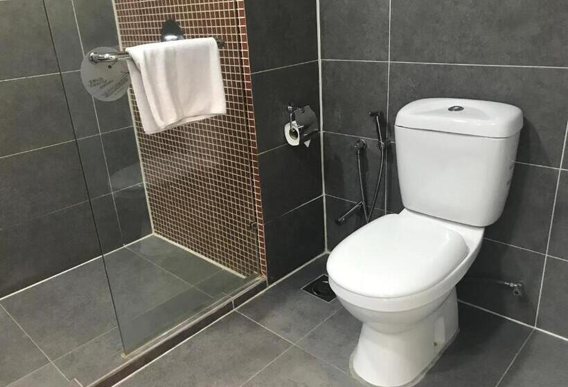 Lux Hotel Room In Damansara Perdana