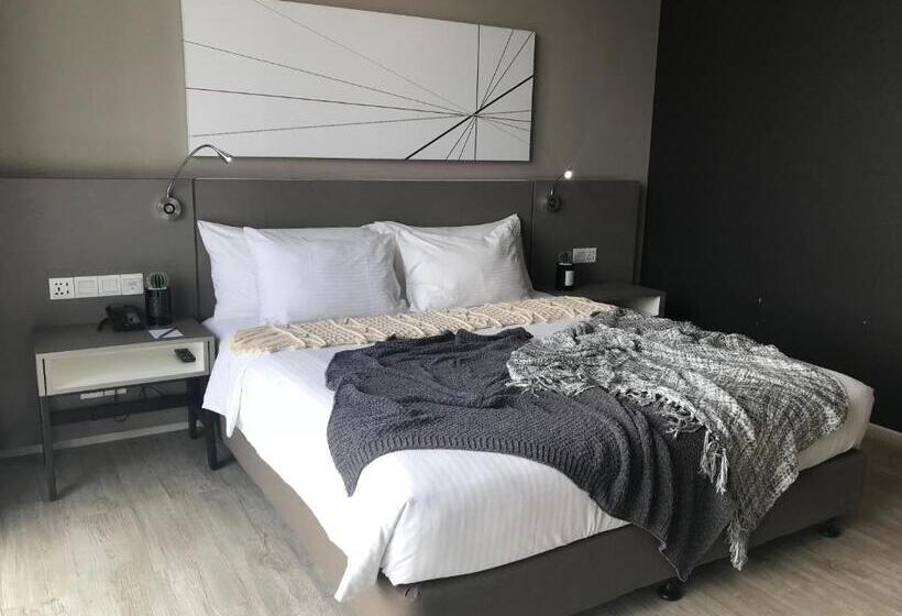 Lux Hotel Room In Damansara Perdana