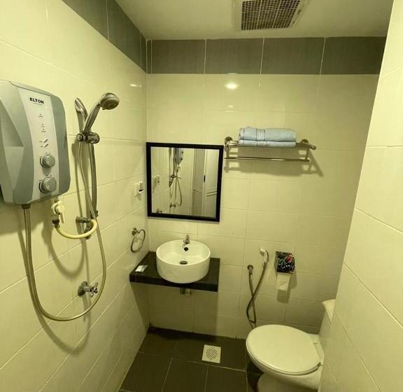 فندق على الطريق N&l Hotel Kuala Terengganu